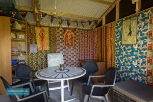 Garden Room- click for photo gallery